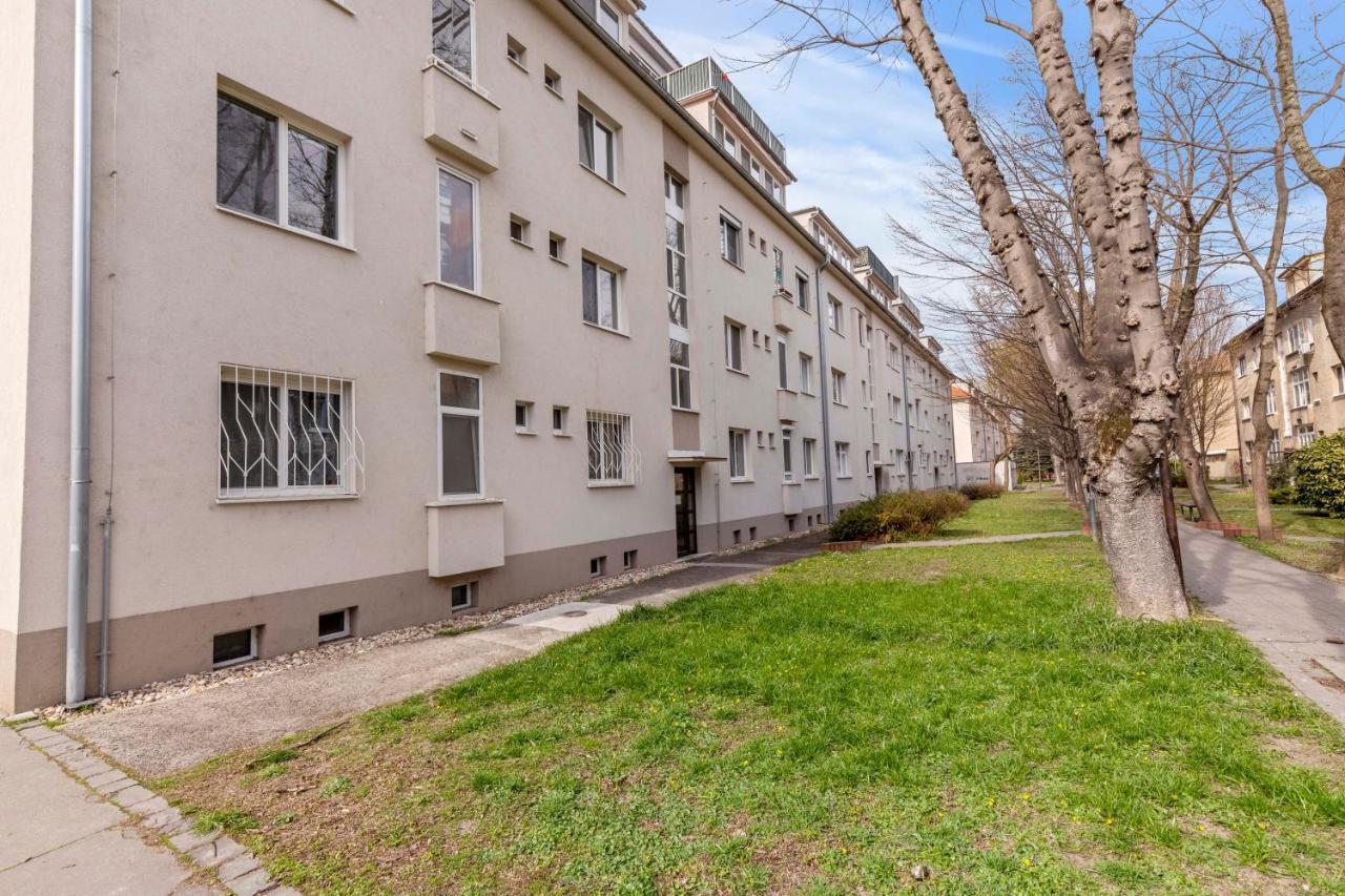 Cosy Studio 10 Min Center Bratislava Exteriör bild