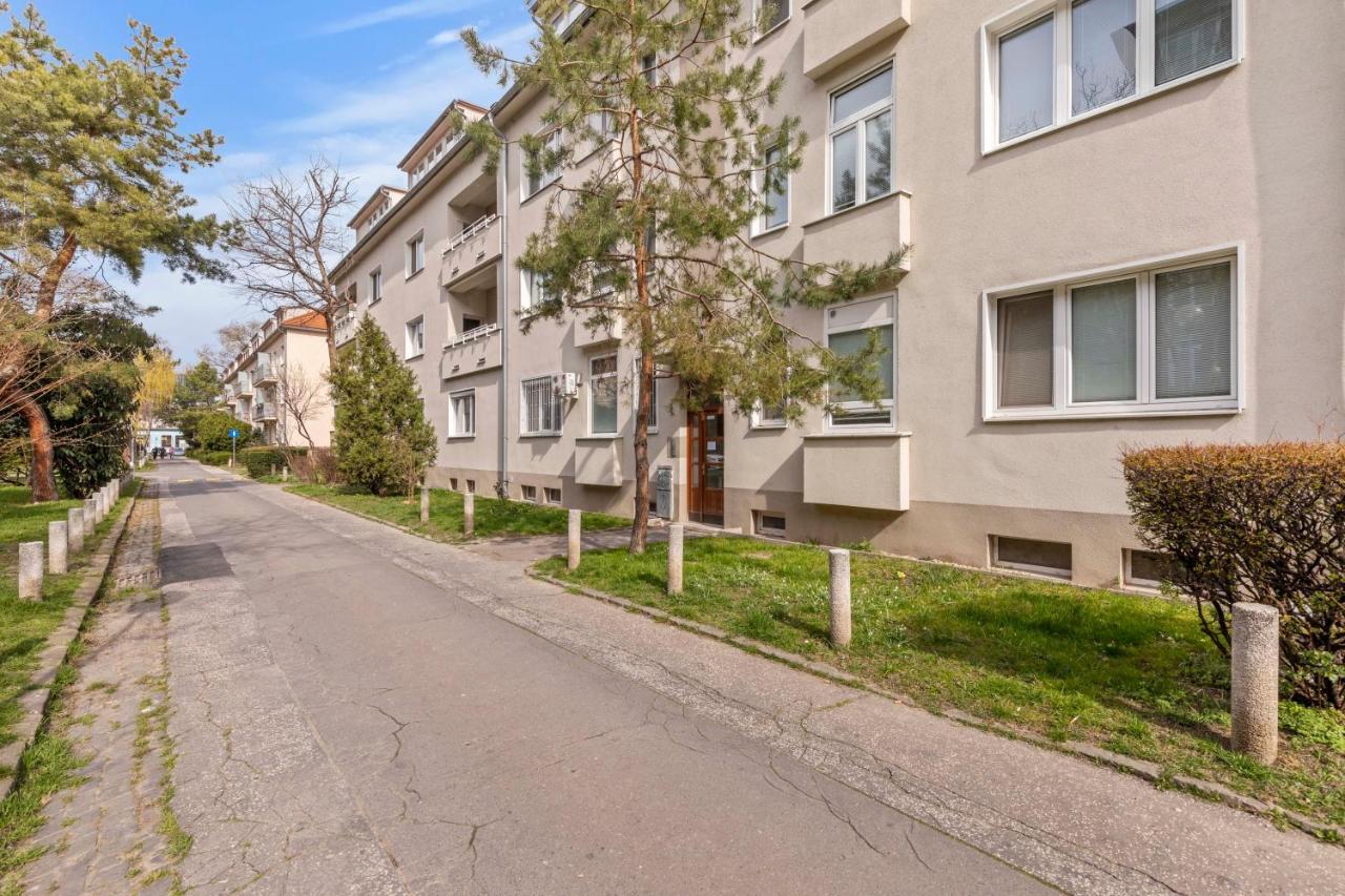 Cosy Studio 10 Min Center Bratislava Exteriör bild